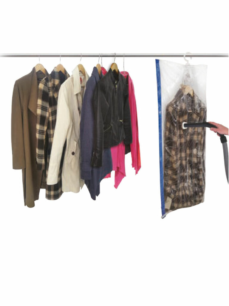 SAC SOUS VIDE  AVEC CINTRE POUR PENDRIE  L 70x104 cm