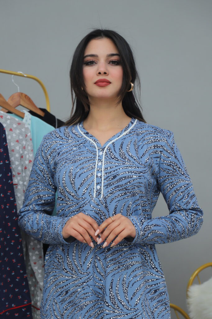 PYJAMA ROBE DE NUIT 4 BOUTONS 100 % COTON BLEU IMPRIME